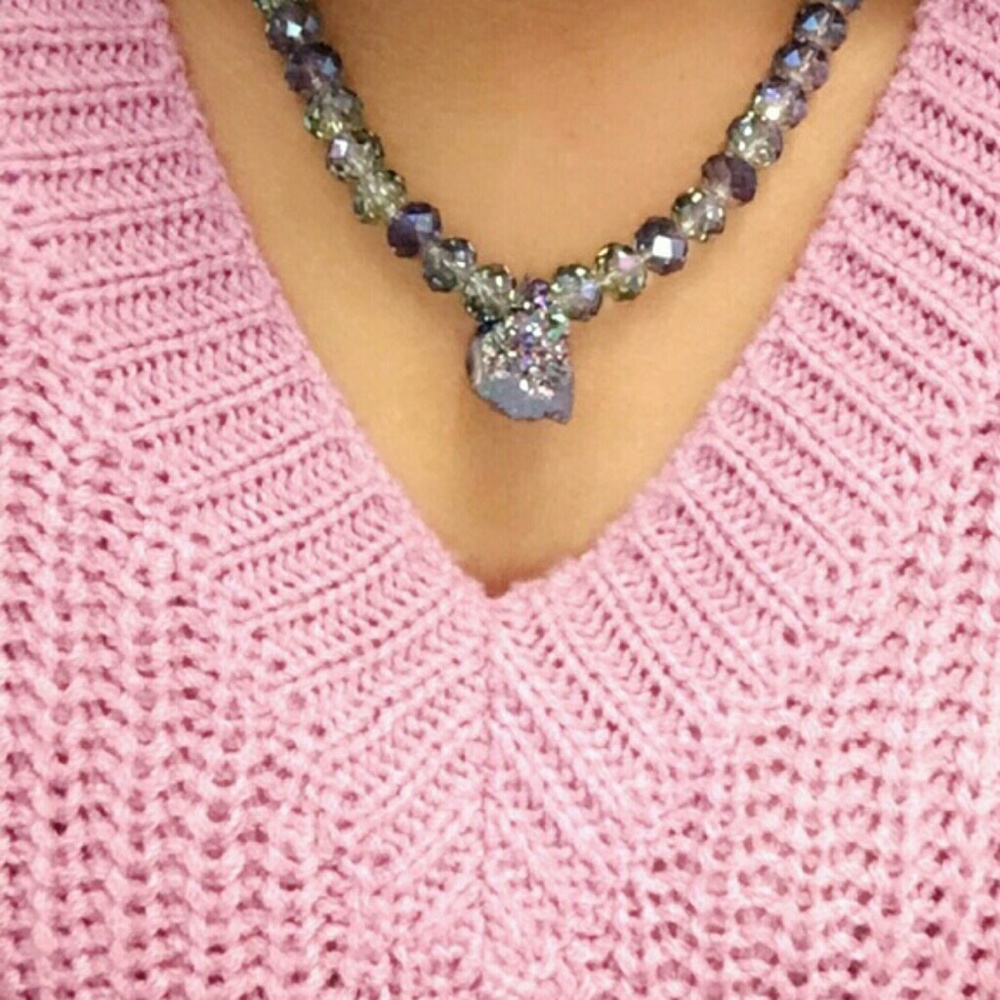 Purple shaded necklace/earrings